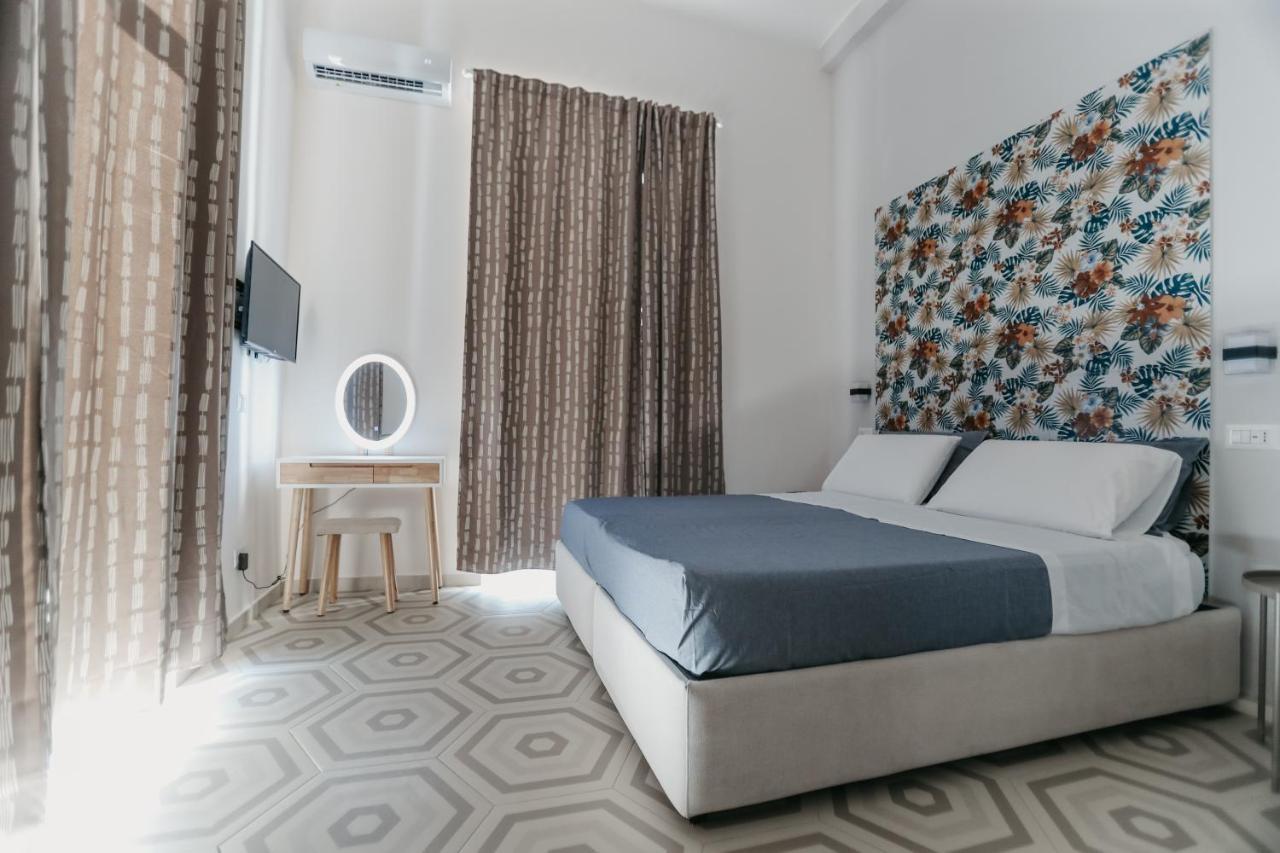 Domus Marina Rooms 那不勒斯 外观 照片