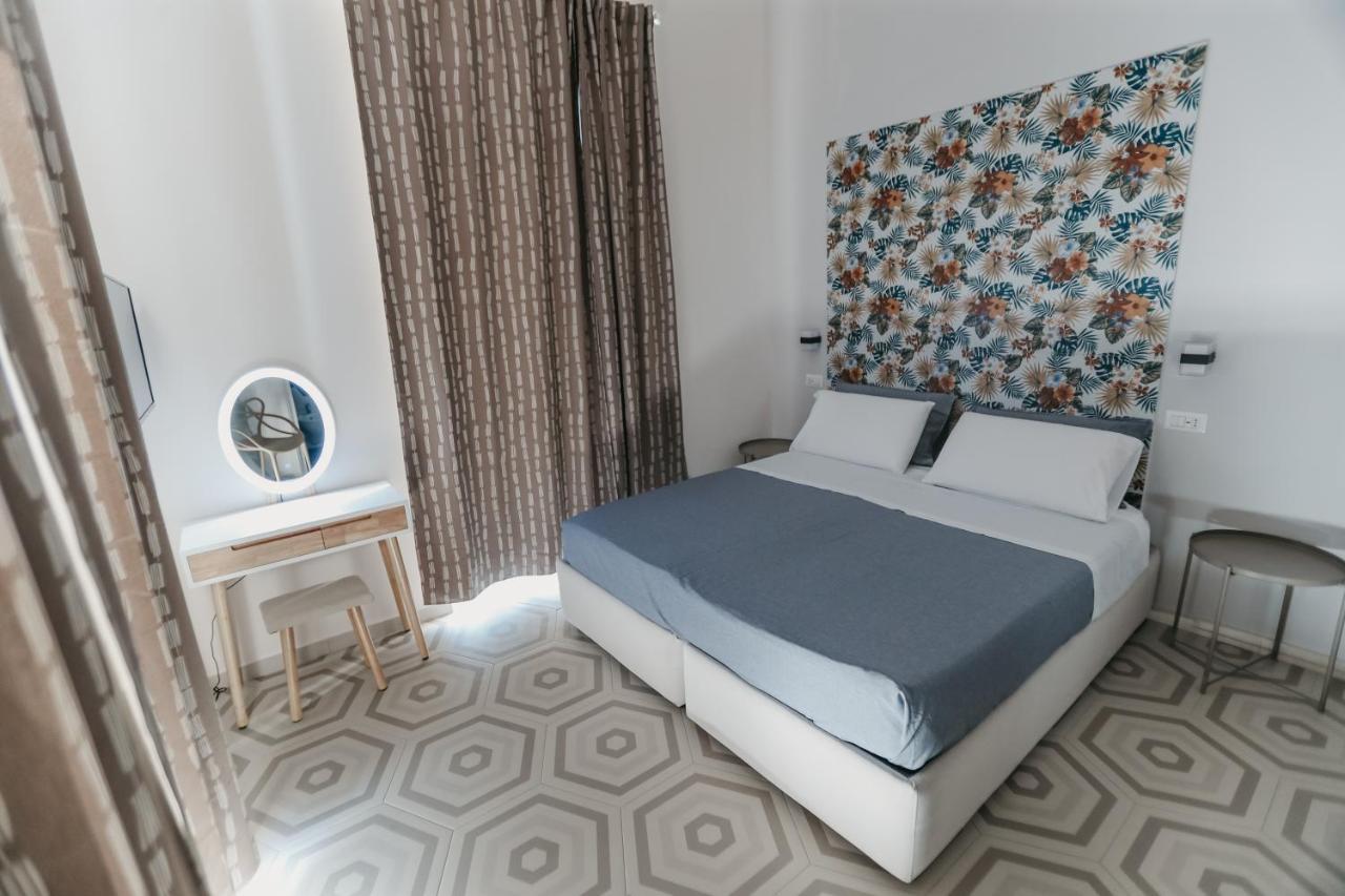 Domus Marina Rooms 那不勒斯 外观 照片