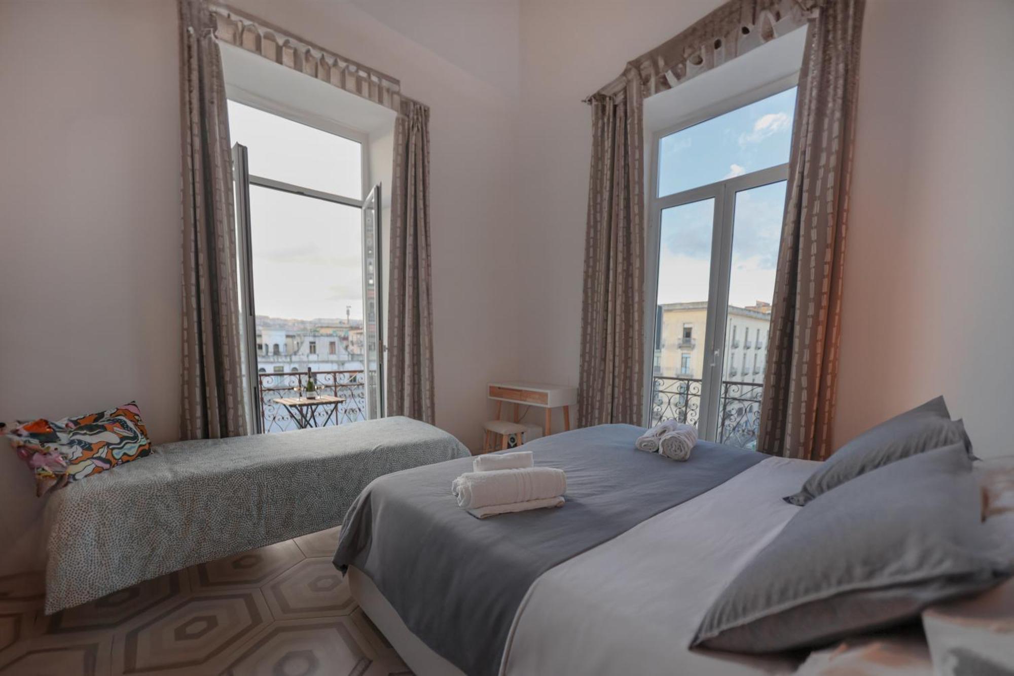 Domus Marina Rooms 那不勒斯 外观 照片